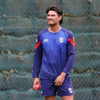 Sean Solia Biography